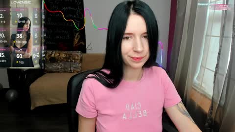 Karolina online show from April 2026 05:38:01 AM