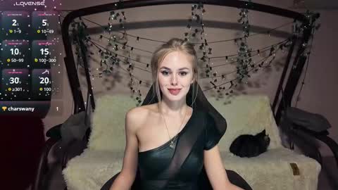 KarolinaHayes online show from March 2026 05:53:02 PM