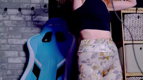 karoline121 online show from March 2025 07:49:02 PM