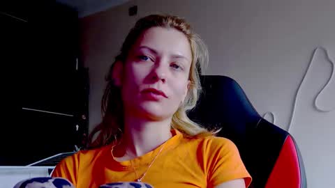 karoline121 online show from October 2025 09:20:01 AM