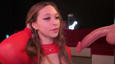 Caroline online show from March 2026 08:37:01 PM