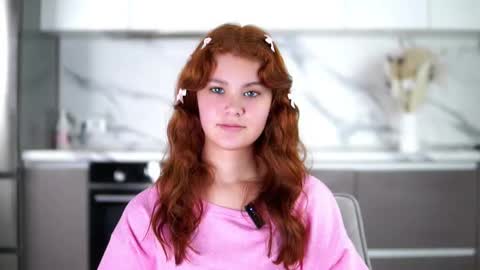 Snapshot of karolinerush chatting on November 2025 12:31:02 PM lina online show from November 2025 12:31:02 PM