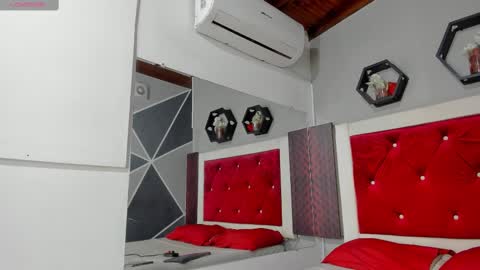 Karol online show from March 2025 11:19:01 AM