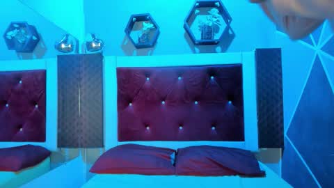 Snapshot of karoll014 chatting on February 2026 12:09:01 PM Karol online show from February 2026 12:09:01 PM