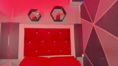 Snapshot of karoll014 chatting on February 2026 12:28:02 PM Karol online show from February 2026 12:28:02 PM