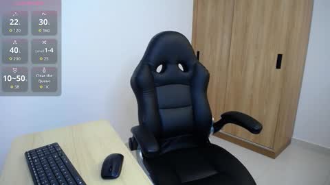 karol online show from March 2026 04:02:02 PM