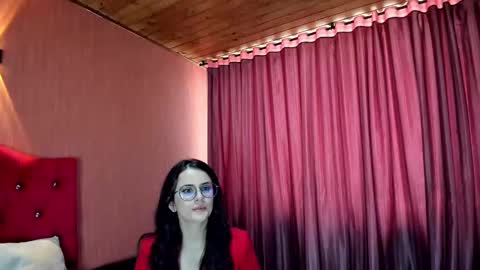 kassandra james online show from December 2024 04:25:02 PM