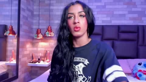 Kassandra Weked online show from December 2024 04:42:01 PM