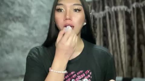 Majesty online show from February 2025 02:45:02 PM