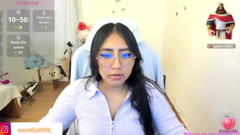 Snapshot of kat_ly_chan chatting on February 2025 03:51:02 PM Kat       online show from February 2025 03:51:02 PM