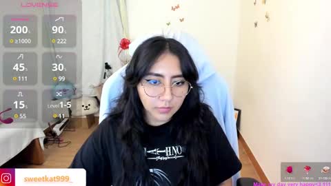 Snapshot of kat_ly_chan chatting on March 2025 10:10:01 PM Kat       online show from March 2025 10:10:01 PM