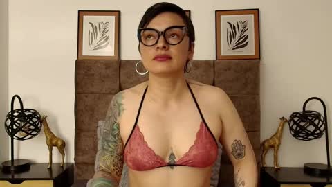 kat paradisse online show from September 2025 08:55:02 PM