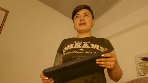 kat paradisse online show from March 2026 12:08:01 PM