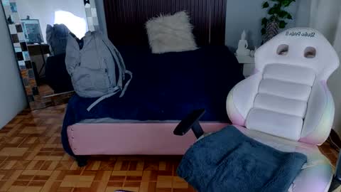 kate online show from October 2025 09:15:01 PM