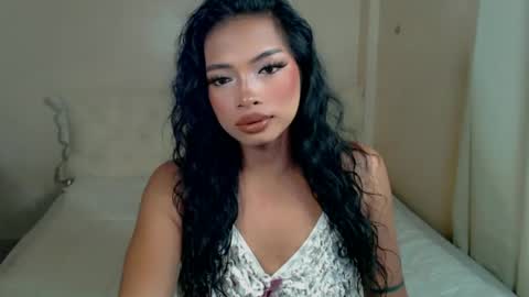 Snapshot of katalina_rouge chatting on July 2026 09:38:01 AM IVY JANE online show from July 2026 09:38:01 AM