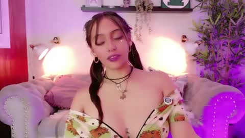 katalinalee_ online show from April 2026 08:58:01 PM