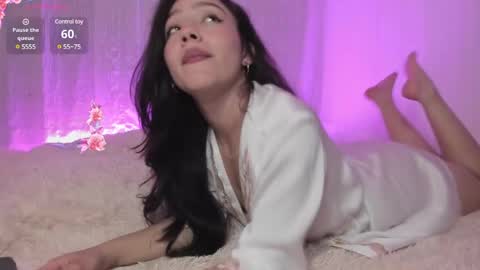 Snapshot of kate_crown chatting on February 2025 09:48:01 PM Kate Crown online show from February 2025 09:48:01 PM