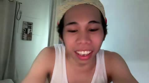 Trixie 31 online show from April 2026 05:27:02 AM