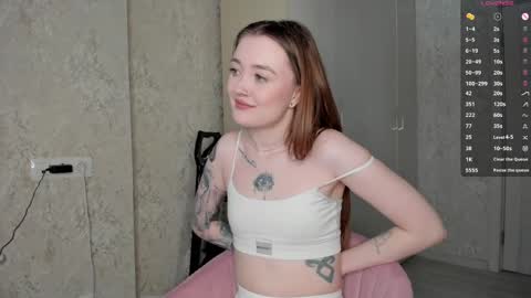 Snapshot of kate_miu chatting on April 2026 04:57:01 AM kate_miu online show from April 2026 04:57:01 AM