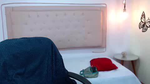 kate online show from November 2025 03:07:01 AM