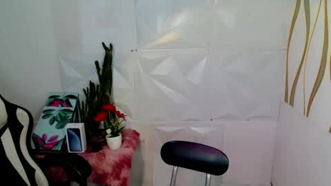 Kate online show from December 2024 02:41:02 AM