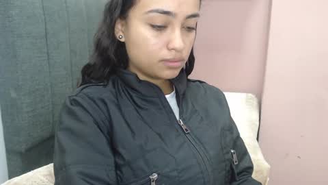 Kari online show from January 2025 01:41:02 PM