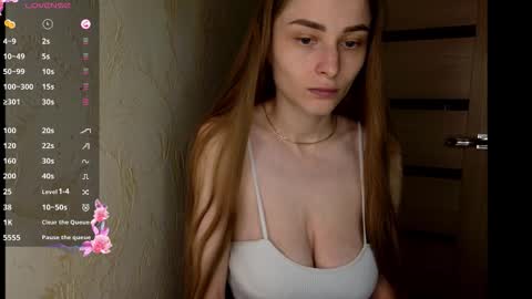 Snapshot of kate_swon chatting on September 2025 12:43:01 AM Kate online show from September 2025 12:43:01 AM