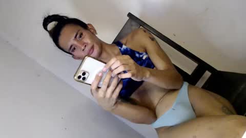 Snapshot of kateanderson69 chatting on March 2025 11:42:02 AM its me kate online show from March 2025 11:42:02 AM