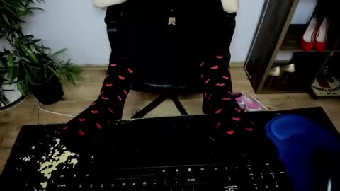 Kate  online show from February 2025 08:30:01 PM