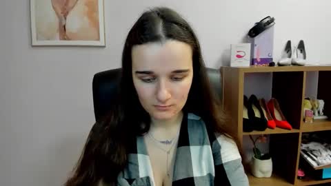 Kate  online show from March 2026 01:22:01 PM