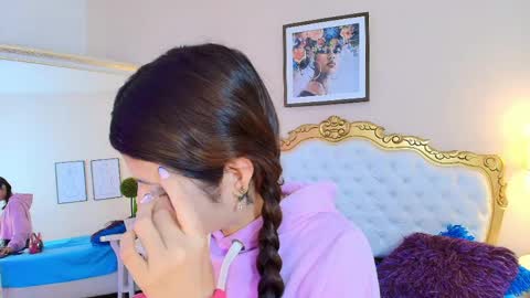 Snapshot of kateemartinez chatting on April 2026 12:32:01 PM katee Martinez online show from April 2026 12:32:01 PM
