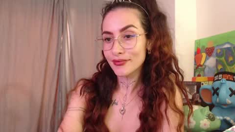 Snapshot of katehathor8 chatting on January 2025 11:06:01 AM kate keith but here i prefer My Goddess independient model online show from January 2025 11:06:01 AM