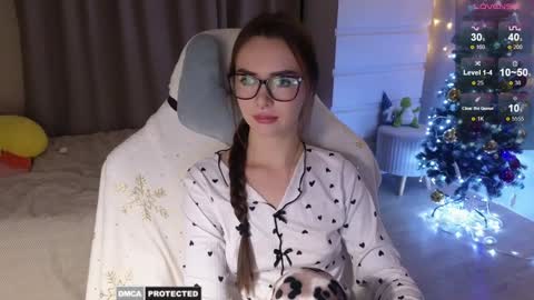 Im Kate  online show from December 2024 04:42:01 PM