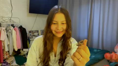 Eshly online show from June 2026 12:08:02 PM