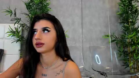 Kate online show from February 2025 06:43:02 AM