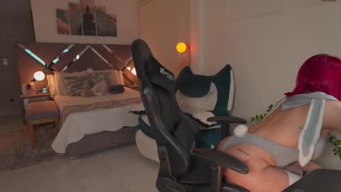  Kate Owens  online show from October 2025 10:54:02 AM