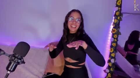 Kate online show from January 2025 04:25:02 AM