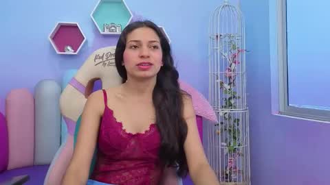 Kate Skinny  online show from December 2025 11:37:01 AM