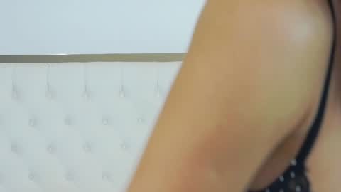 Kate Stars online show from January 2025 11:54:01 AM