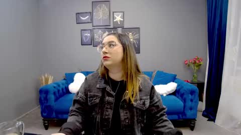 Snapshot of katewalker_ chatting on March 2025 06:12:01 PM Kate online show from March 2025 06:12:01 PM