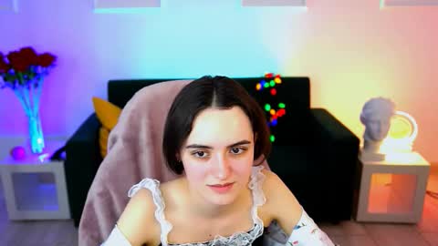 katewillows online show from February 2026 06:13:01 AM