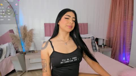 Snapshot of kath_rosee chatting on December 2024 08:25:02 PM online show from December 2024 08:25:02 PM