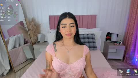 Snapshot of kath_rosee chatting on February 2025 10:32:01 PM online show from February 2025 10:32:01 PM