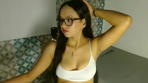 Kathe online show from November 2025 06:07:01 PM