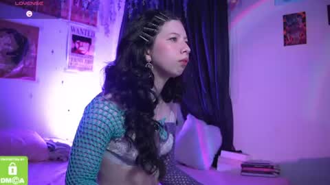 Katerine online show from July 2026 12:05:01 AM