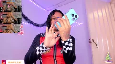 Katia online show from February 2026 01:54:01 PM