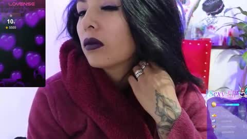 Katia collins online show from February 2025 08:16:01 AM