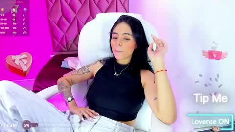 Snapshot of katia_sex25 chatting on February 2025 10:42:01 PM Katia online show from February 2025 10:42:01 PM