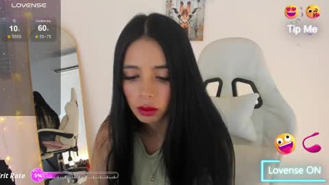 Snapshot of katia_sex25 chatting on May 2026 11:00:01 PM Katia online show from May 2026 11:00:01 PM