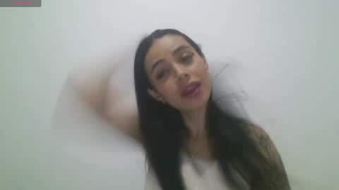 Snapshot of katia_sex25 chatting on May 2026 01:13:01 AM Katia online show from May 2026 01:13:01 AM